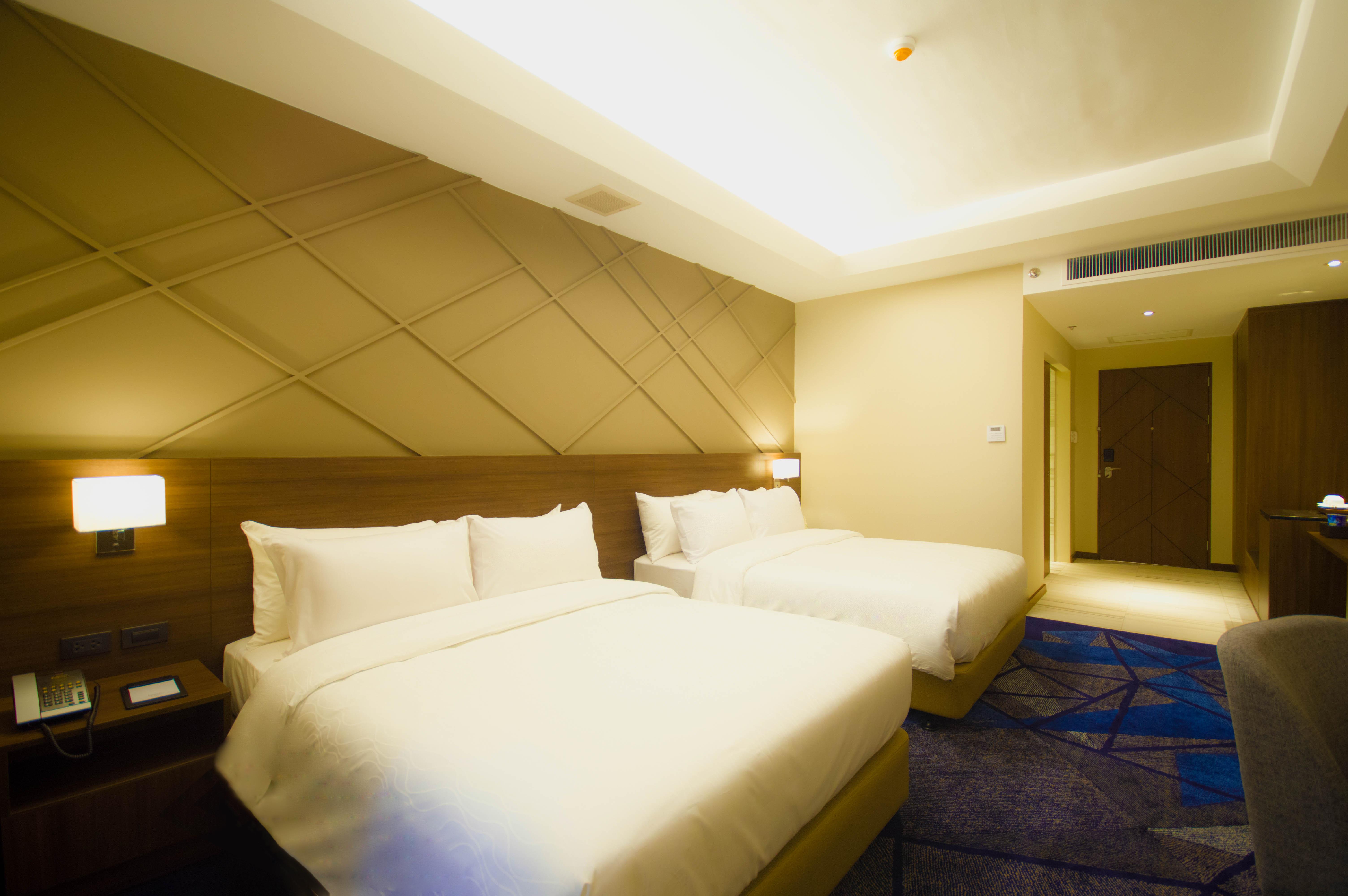 Luxent Hotel Quezón by Eksteriør bilde